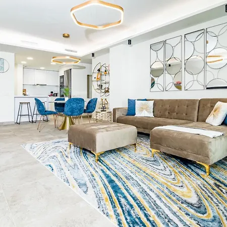 Inf25E- Tastefully Furnished Flat, Estepona Center Exterior foto